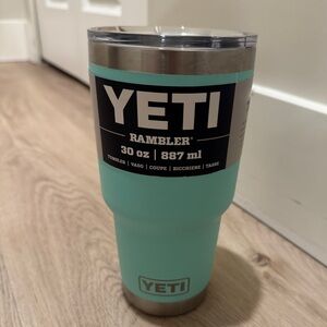 Yeti rambler, never used